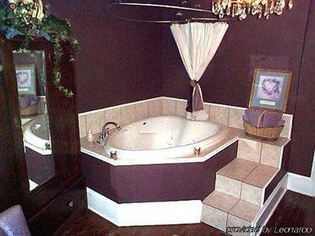 פורט וורת' Lockheart Gables Romantic Bed And Breakfast חדר תמונה